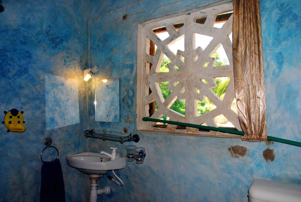 Bed and Breakfast Jambohouse Ламу Экстерьер фото